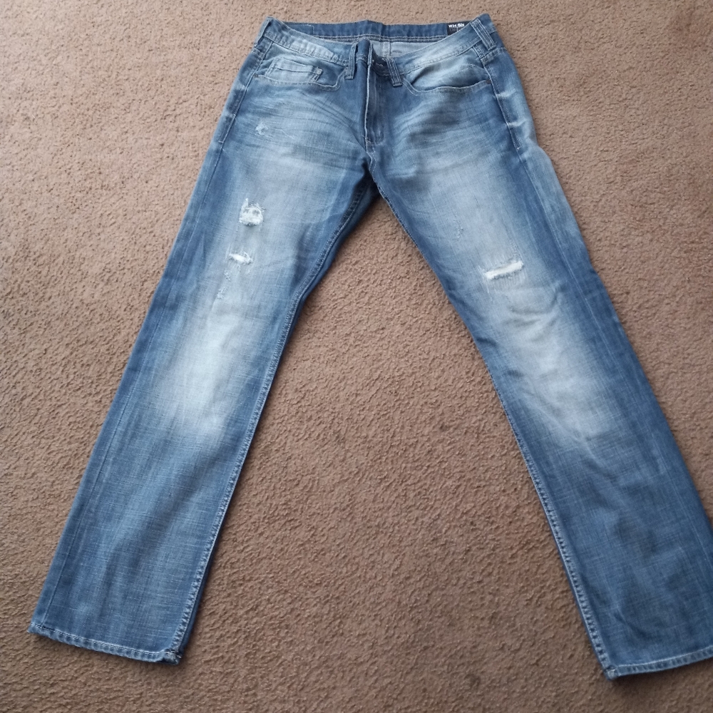 Buffalo jeans size 34x32 faded blue